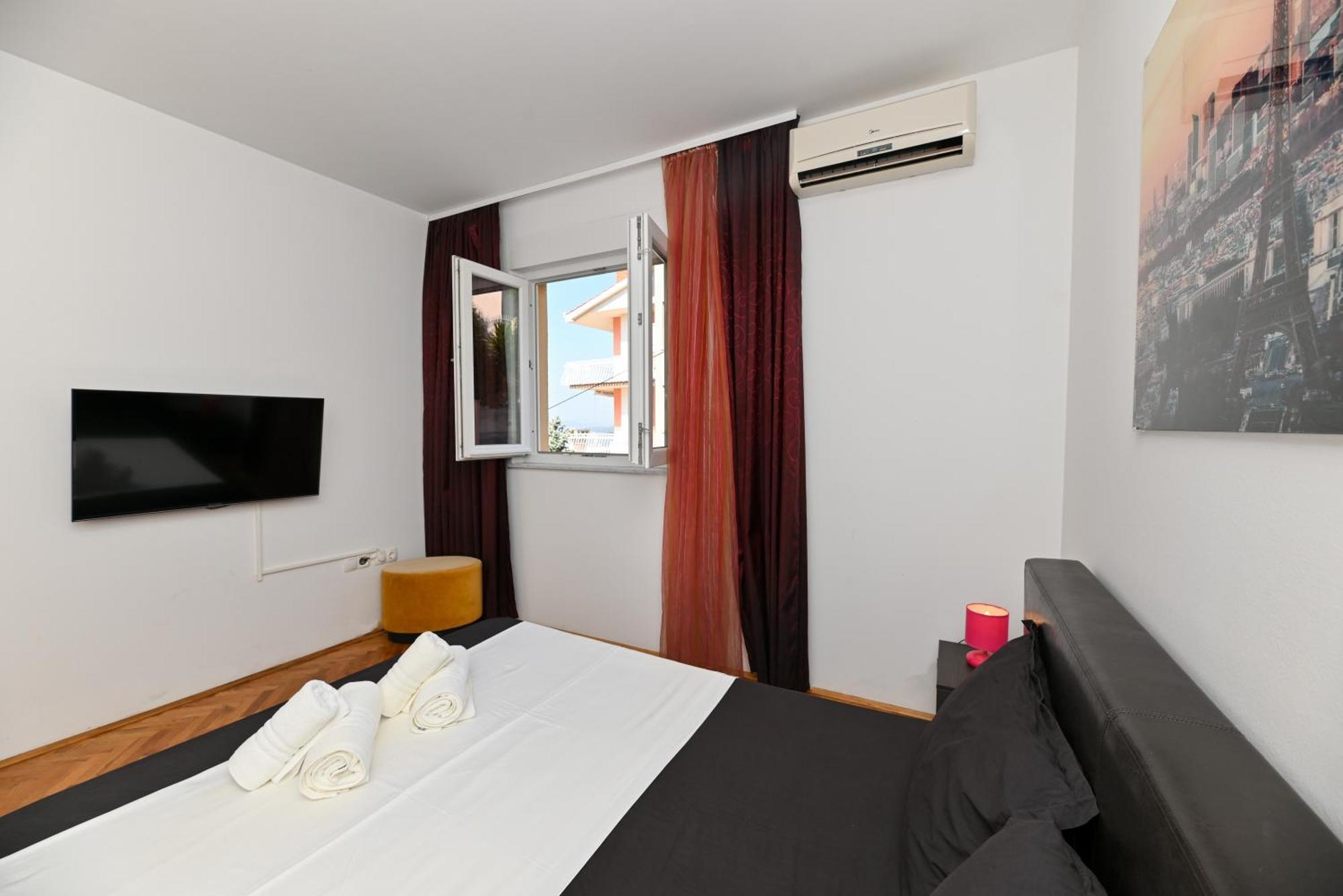 Sunny Place With Sea View Trogir Extérieur photo