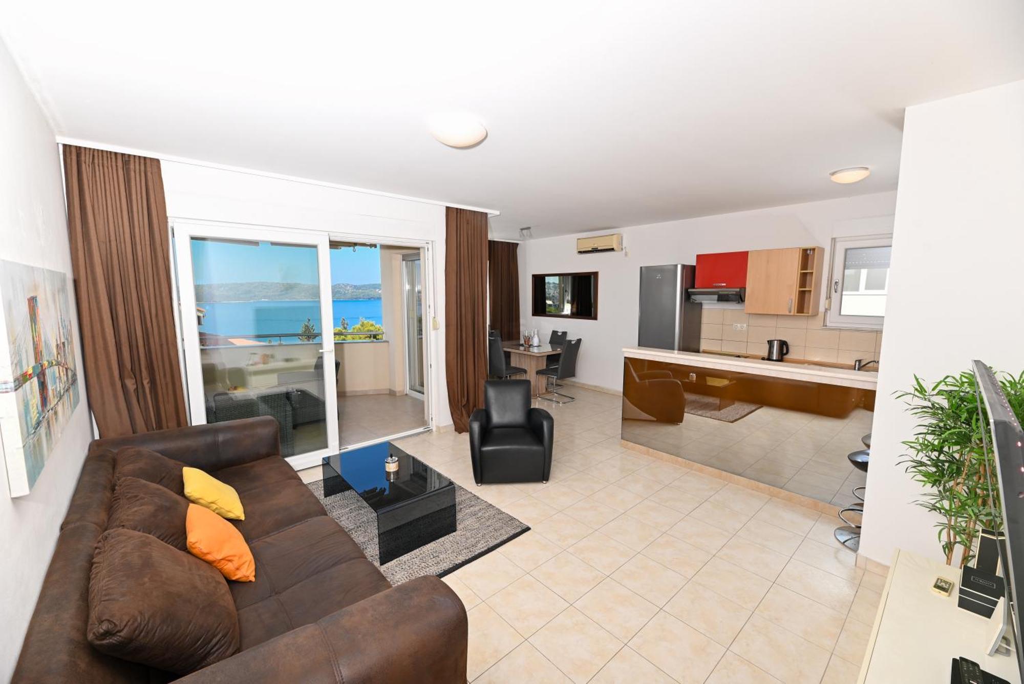 Sunny Place With Sea View Trogir Extérieur photo