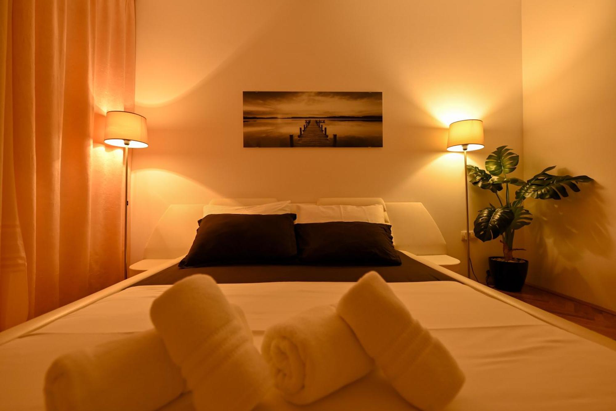 Sunny Place With Sea View Trogir Extérieur photo